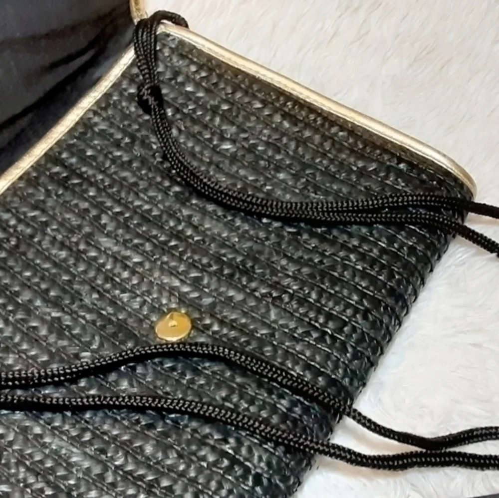 Gold Trimmed Envelope Clutch & Heart Earrings